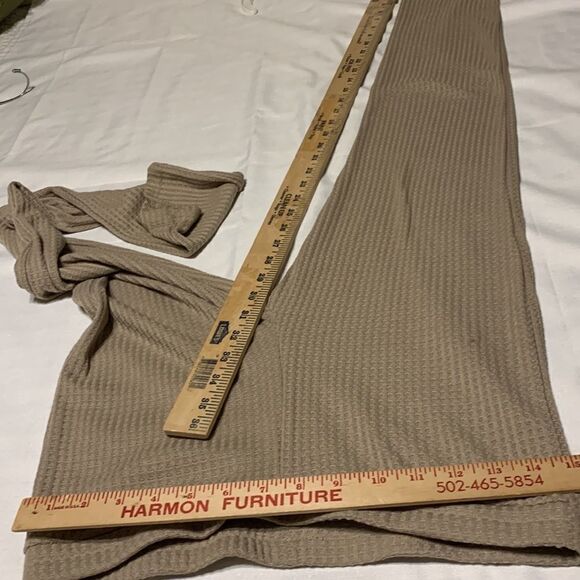 Liberty love size large Tan lounge pants - Picture 6 of 7